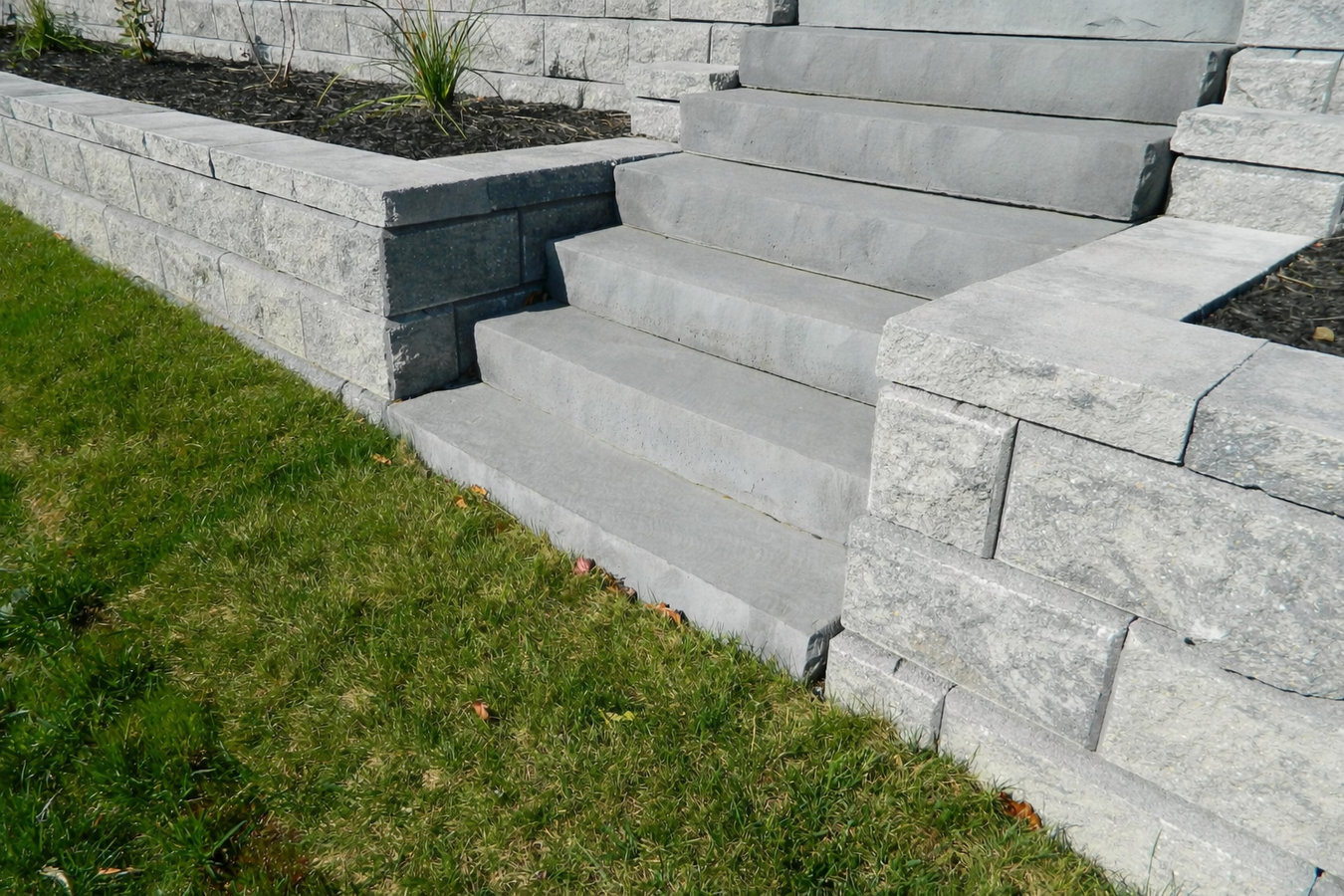 Concrete steps construction in Hemet, CA